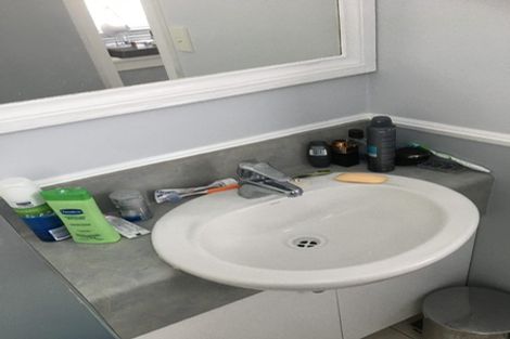 Photo of property in Quest/richard Pearse Apartment, 6/219f Willis Street, Te Aro, Wellington, 6011