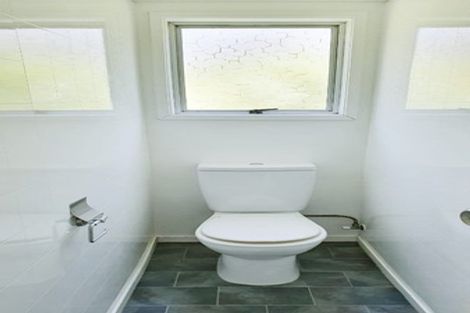 Photo of property in 27 Glencourt Place, Glenfield, Auckland, 0629