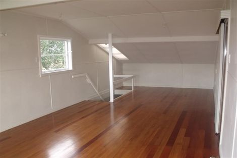 Photo of property in 81 Saint Andrews Road, Havelock North, 4130