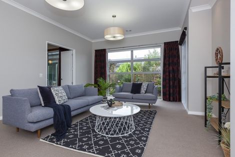Photo of property in 9 Otupoa Way, Paraparaumu, 5032