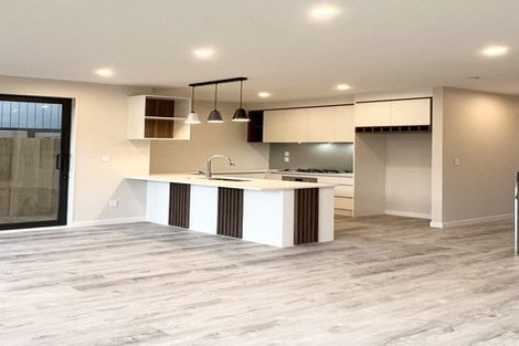 Photo of property in 6 Pohewa Road, Silverdale, 0932