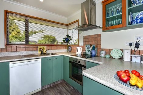 Photo of property in 41 Chedworth Avenue, Bishopdale, Christchurch, 8053