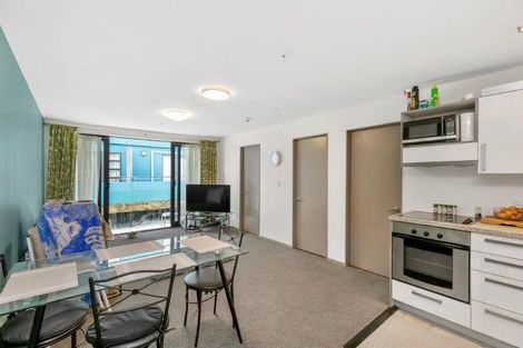 Photo of property in Dual Apartments, 403/142 Vivian Street, Te Aro, Wellington, 6011