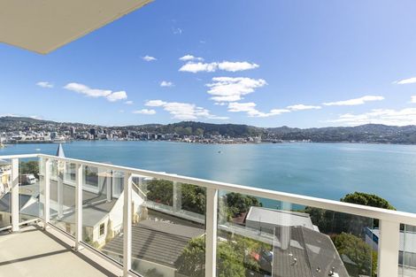 Photo of property in Gateway Apartments, 19 Maida Vale Road, Roseneath, Wellington, 6011