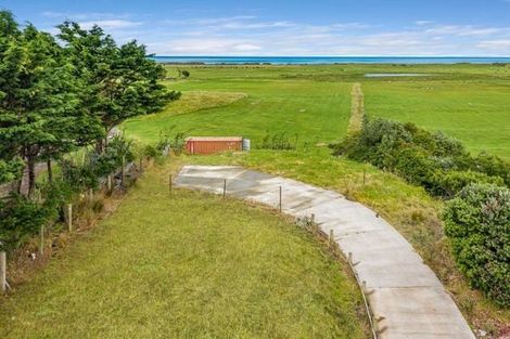 Photo of property in 23 Middlesex Street, Patea, 4520