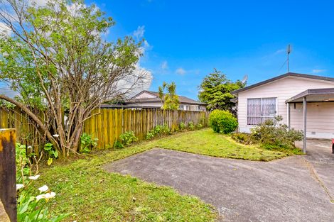 Photo of property in 1/157 Te Irirangi Drive, Flat Bush, Auckland, 2019