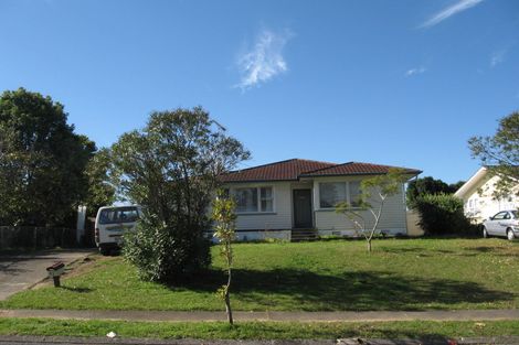 Photo of property in 65 La Trobe Street, Pakuranga Heights, Auckland, 2010