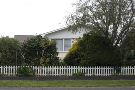 Photo of property in 16 Defoe Avenue, Hillcrest, Hamilton, 3216