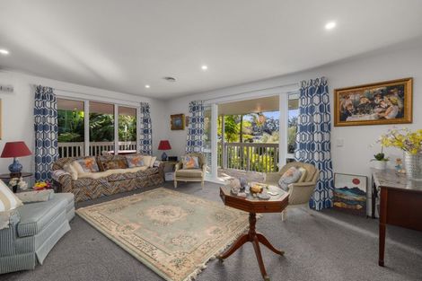 Photo of property in 14 Mandeno Drive, Kerikeri, 0230