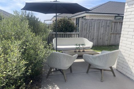 Photo of property in 4 Kaitaka Way, Papamoa, 3118