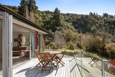 Photo of property in 2 Takorika Street, Havelock, 7100