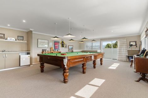 Photo of property in 2 Dixon Street, Carterton, 5713