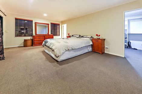 Photo of property in 11 Karson Place, Flat Bush, Auckland, 2016