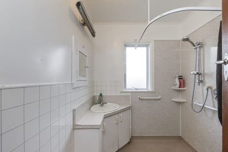 Photo of property in 5 Kipling Street, Roslyn, Palmerston North, 4414