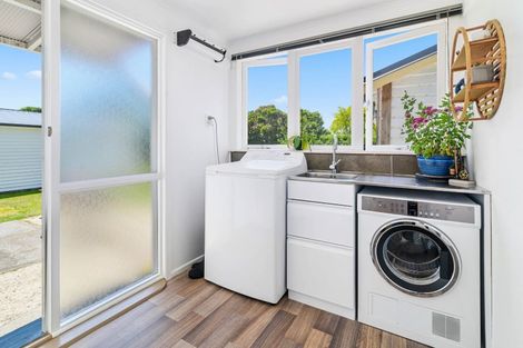 Photo of property in 21 School Road, Ngongotaha, Rotorua, 3010