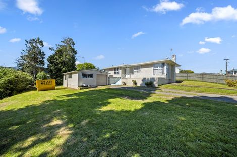 Photo of property in 15 Eden Street, Mangere East, Auckland, 2024