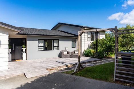 Photo of property in 3 Bickerstaffe Road, Maungaturoto, 0520