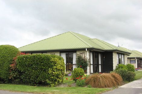 Photo of property in 1b Mckenzie Place, Rangiora, 7400