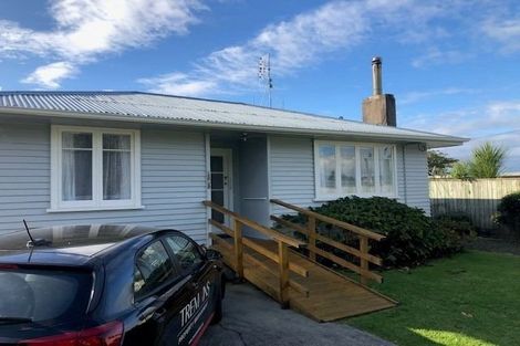Photo of property in 42 Beach Road, Katikati, 3129