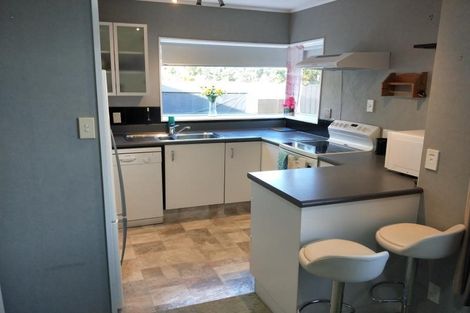 Photo of property in 20 Dalwood Grove, Highbury, Palmerston North, 4412