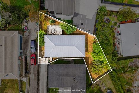 Photo of property in 6a Magdalen Place, West Harbour, Auckland, 0618