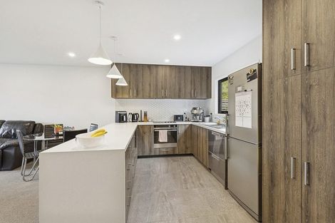 Photo of property in 21 Holystone Road, Whitby, Porirua, 5024