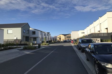 Photo of property in 18 Frank Gill Road, Hobsonville, Auckland, 0616