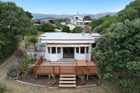 Photo of property in 36 Dixie Street, Te Horo Beach, Otaki, 5581