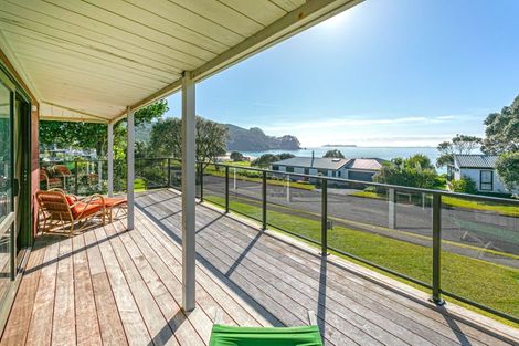 Photo of property in 108 Oratia Place, Onemana, Whangamata, 3691