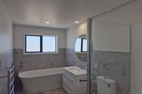 Photo of property in 48 Mangamoteo Street, Lytton West, 4071