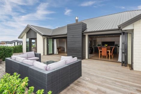 Photo of property in 26 Watkins Drive, Rangiora, 7400