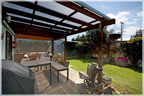 Photo of property in 4 Holben Parade, Foxton Beach, Foxton, 4815