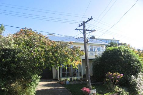 Photo of property in 13 Angell Street, Johnsonville, Wellington, 6037