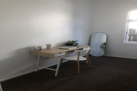 Photo of property in 33 Waldegrave Street, Palmerston North, 4410