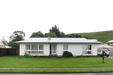 Photo of property in 7 Lingfield Street, Tokoroa, 3420