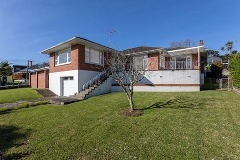 Photo of property in 2 Saratoga Avenue, Herne Bay, Auckland, 1011