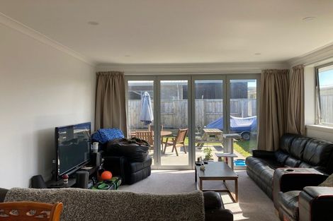 Photo of property in 2 Pikao Retreat, Papamoa Beach, Papamoa, 3118