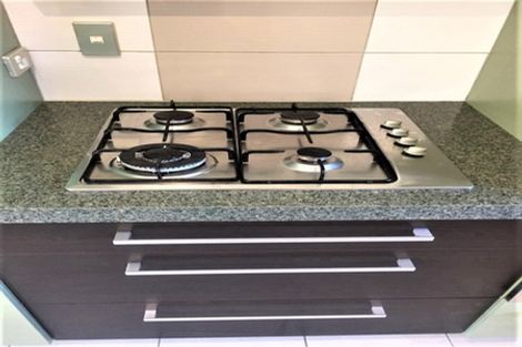 Photo of property in 98 Elizabeth Street, Riccarton, Christchurch, 8041