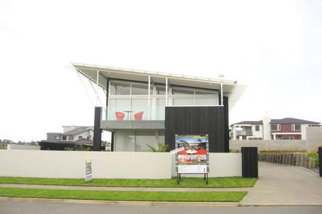 Photo of property in 29 Compass Way, Half Moon Bay, Auckland, 2012