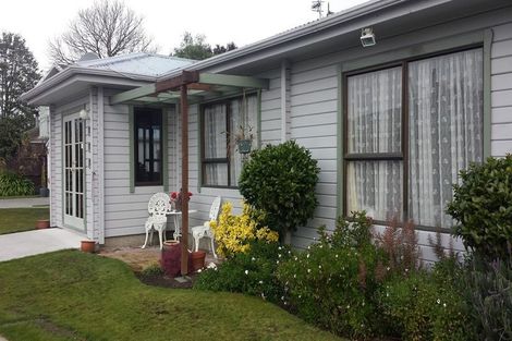 Photo of property in 86 Roydvale Avenue, Burnside, Christchurch, 8053