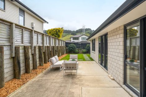 Photo of property in 111 Melksham Drive, Churton Park, Wellington, 6037
