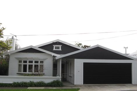 Photo of property in 87 Pendarves Street, New Plymouth, 4310