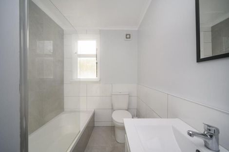 Photo of property in 1/288 College Street, West End, Palmerston North, 4410