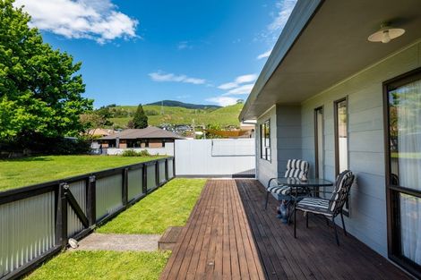 Photo of property in 4/27 Ranui Road, Stoke, Nelson, 7011