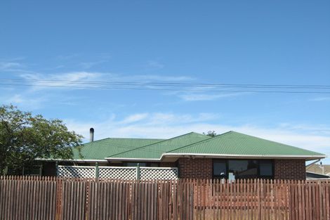 Photo of property in 6 Niagara Street, Wainoni, Christchurch, 8061