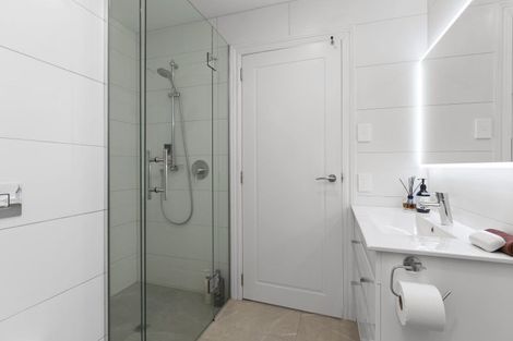 Photo of property in 61a Cashmere Avenue, Khandallah, Wellington, 6035