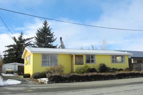 Photo of property in 2 Tekapo Drive, Twizel, 7901