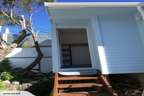 Photo of property in 104 Parkvale Road, Karori, Wellington, 6012