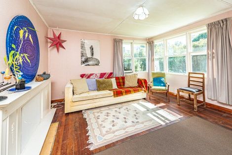 Photo of property in 10 Waitai Street, Castlecliff, Whanganui, 4501