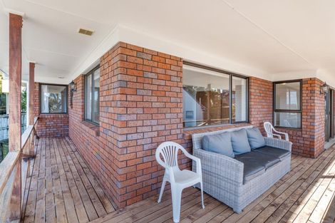 Photo of property in 176 Sturges Road, Henderson, Auckland, 0612